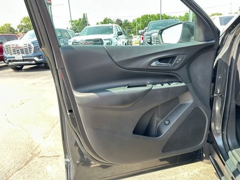 Used 2020 Chevrolet Equinox LT FWD image 25