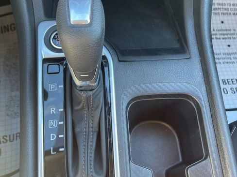 Used 2024 Nissan Sentra SV FWD image 17