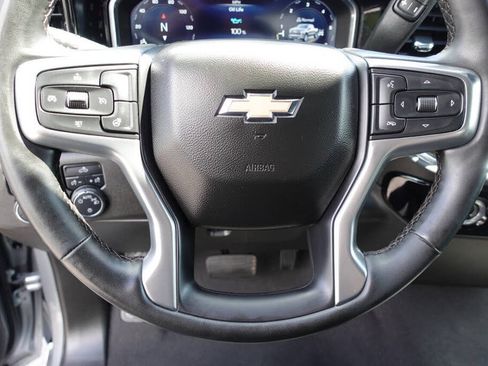 Used 2023 Chevrolet Silverado 1500 LT AWD/4WD image 46