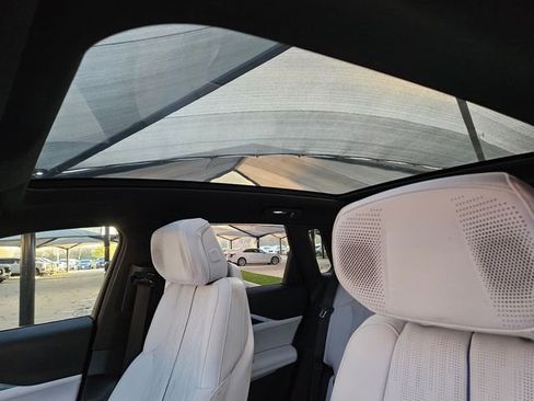 Certified 2024 Cadillac Lyriq Luxury image 7