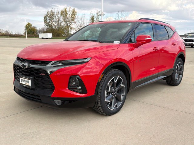 Used 2022 Chevrolet Blazer RS w/ Enhanced Convenience Package AWD/4WD image 2