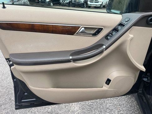 Used 2012 Mercedes-Benz R 350 R350 image 14