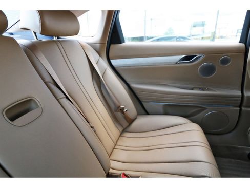 Used 2025 Genesis G80 2.5T Advanced image 14