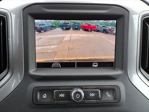 Used 2023 Chevrolet Silverado 1500 Custom AWD/4WD image 15