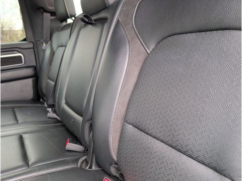 Used 2024 RAM 1500 Laramie image 30
