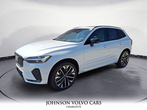 New 2026 Volvo XC60 B5 Ultra w/ Protection Package Premier image 9