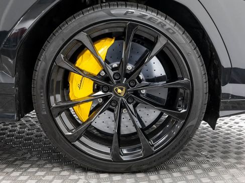 Used 2022 Lamborghini Urus image 62