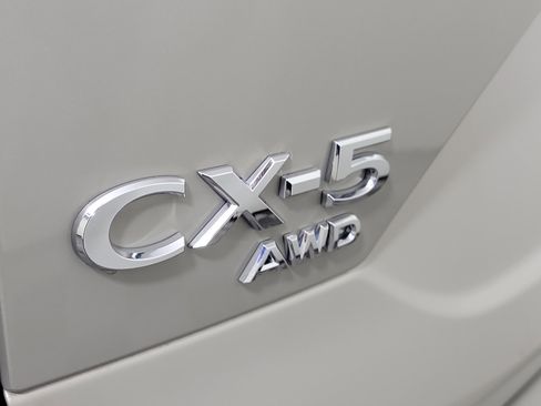 New 2025 MAZDA CX-5 AWD 2.5 S w/ Preferred Package image 26