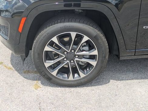 Used 2022 Jeep Grand Cherokee L Overland AWD/4WD image 10