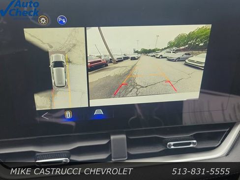 Used 2025 Chevrolet Equinox LT w/ Convenience Package II FWD image 17