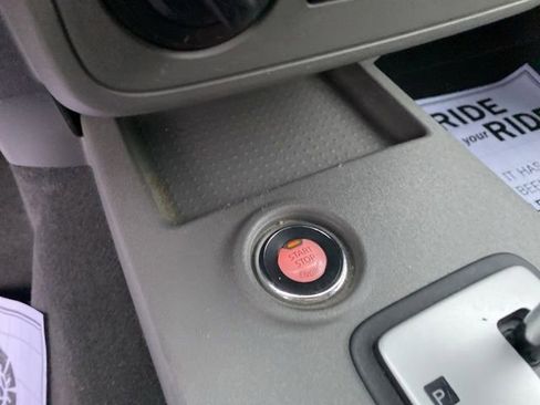 Used 2021 Nissan Frontier SV image 23