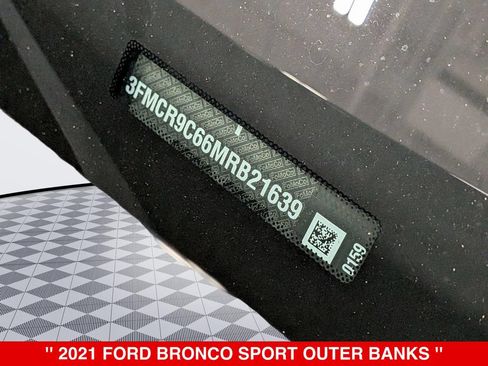 Used 2021 Ford Bronco Sport Outer Banks w/ Outer Banks Package (96D) AWD/4WD image 34