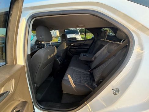 Used 2019 Chevrolet Equinox LT FWD image 12