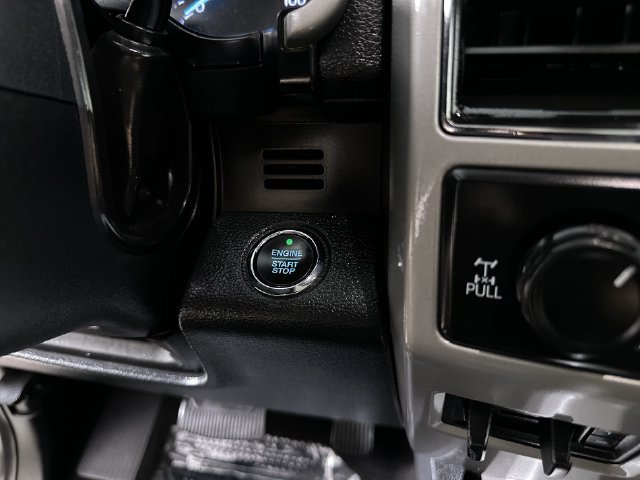 Used 2019 Ford F350 Lariat w/ Lariat Ultimate Package AWD/4WD image 17