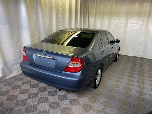 Used 2002 Toyota Camry LE FWD image 6