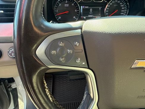 Used 2015 Chevrolet Suburban LTZ AWD/4WD image 23
