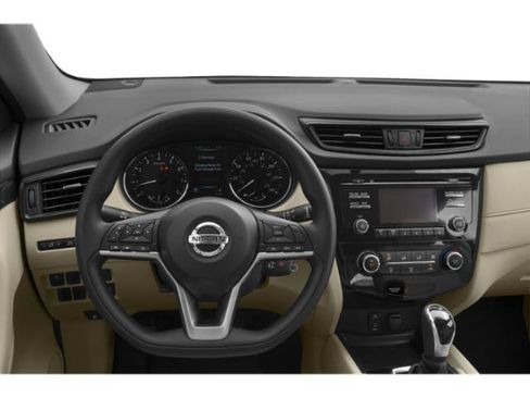 Used 2017 Nissan Rogue SV w/ SV Premium Package AWD/4WD image 7