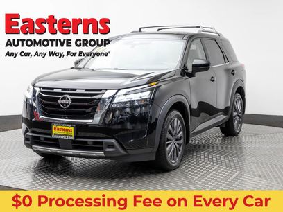 Used 2023 Nissan Pathfinder SL w/ SL Premium Package