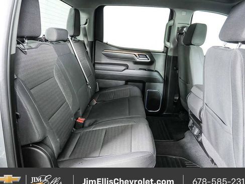 Certified 2025 Chevrolet Silverado 1500 LT AWD/4WD image 18