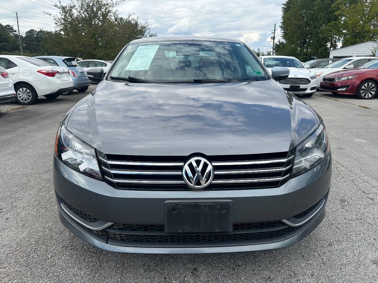Used 2013 Volkswagen Passat 2.5 SE FWD image 2