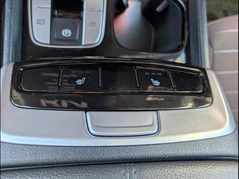 Used 2023 Hyundai Santa Cruz SEL Premium image 17