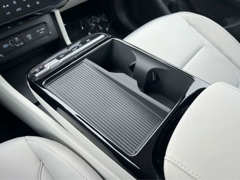New 2026 Hyundai Tucson Blue SE AWD/4WD image 36