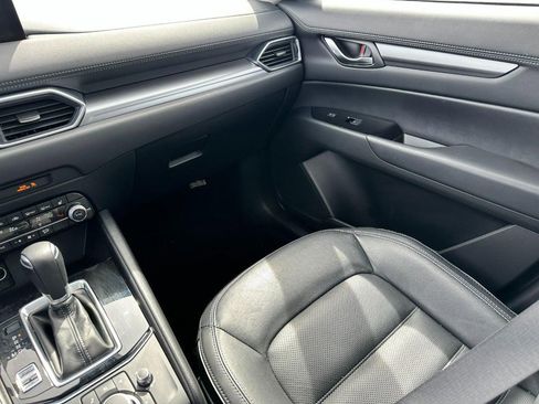 Used 2025 MAZDA CX-5 AWD 2.5 S w/ Preferred Package image 16