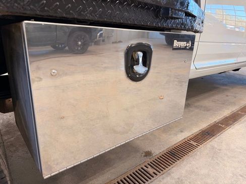 Used 2020 RAM 3500 Tradesman w/ Chrome Appearance Group image 11