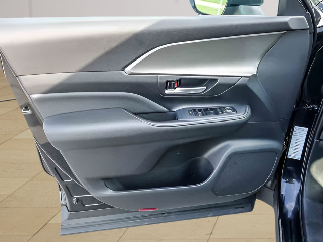 Certified 2025 Toyota Grand Highlander AWD image 22