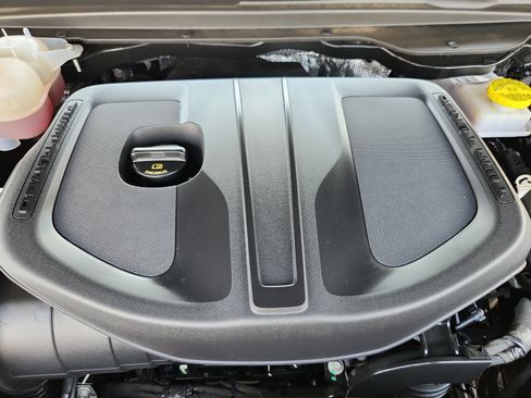 Used 2026 RAM 1500 Big Horn AWD/4WD image 18