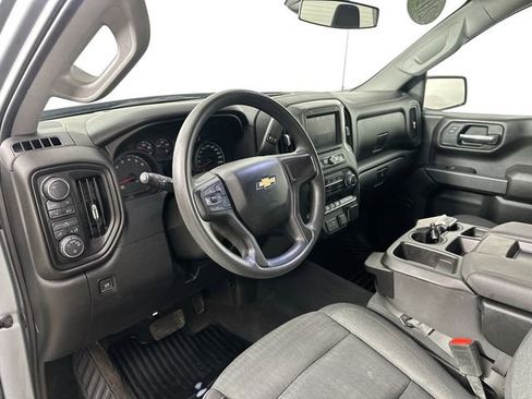 Used 2024 Chevrolet Silverado 1500 Custom image 17