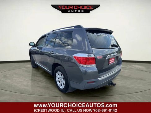 Used 2013 Toyota Highlander SE AWD/4WD image 3