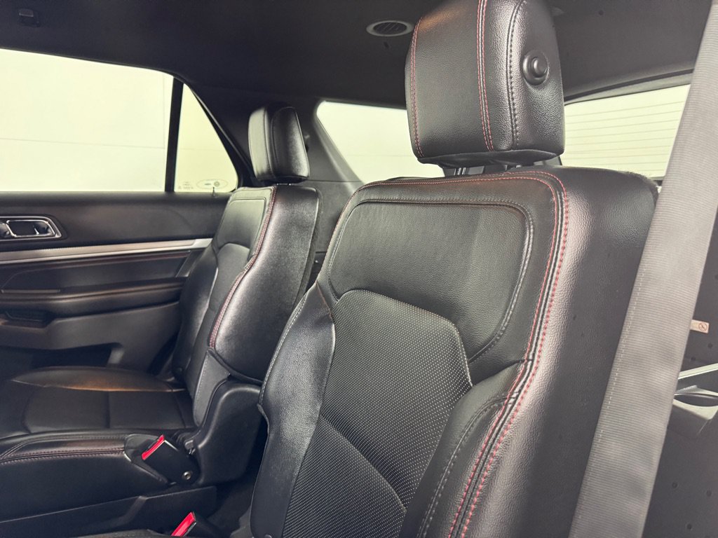 Used 2016 Ford Explorer Sport AWD/4WD image 21