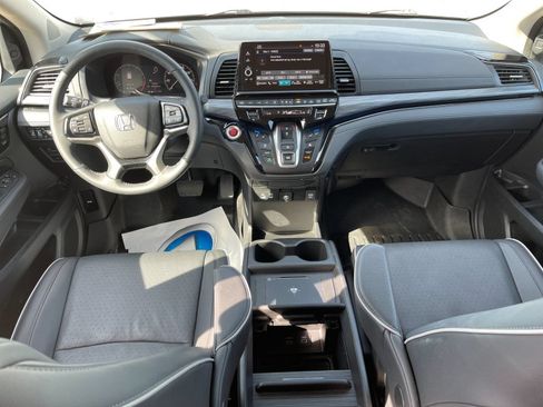 Used 2026 Honda Odyssey Elite image 15