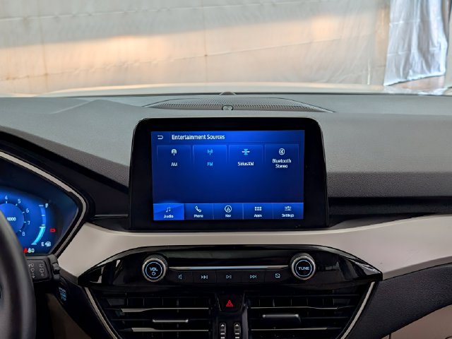 Certified 2022 Ford Escape SEL w/ Technology Package AWD/4WD image 26