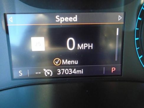 Used 2022 GMC Canyon Denali AWD/4WD image 6