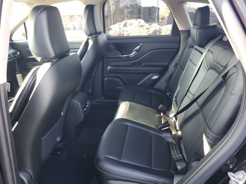 New 2026 Lincoln Corsair Premiere image 25