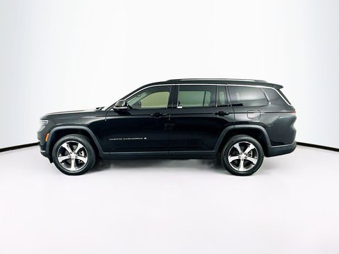 Used 2023 Jeep Grand Cherokee L Limited RWD image 4