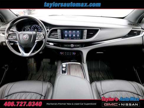 Used 2023 Buick Enclave Avenir w/ Avenir Technology Package AWD/4WD image 10