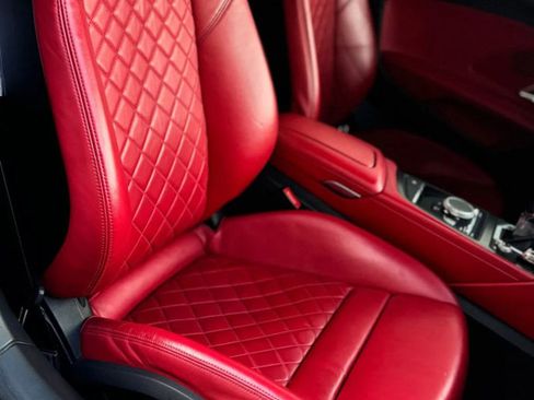 Used 2017 Audi R8 V10 w/ Carbon Exterior Package image 15