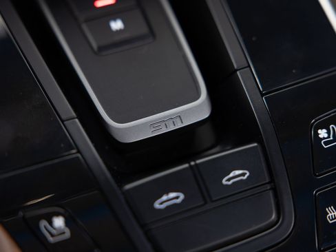 Certified 2021 Porsche 911 AWD/4WD image 59