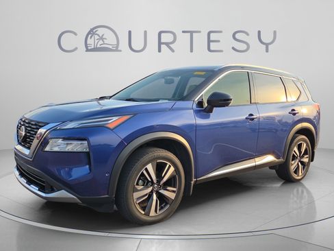 Used 2021 Nissan Rogue Platinum AWD/4WD image 1