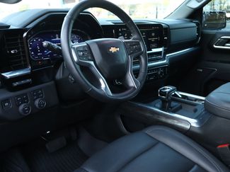 Used 2025 Chevrolet Silverado 1500 LTZ video 2