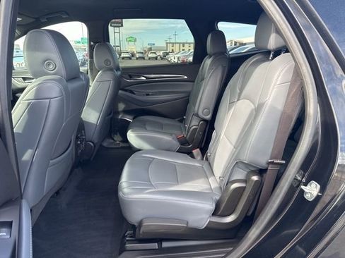 Used 2024 Buick Enclave Premium image 22