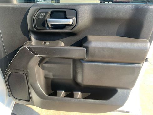Used 2021 Chevrolet Silverado 2500 W/T w/ WT Convenience Package AWD/4WD image 13