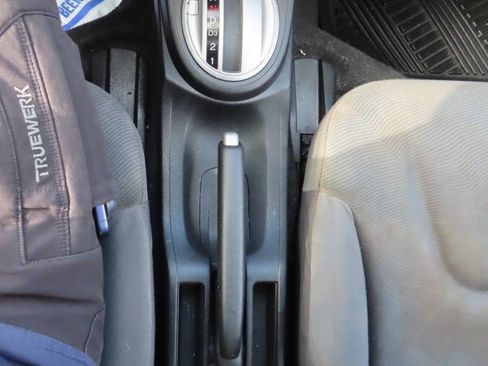 Used 2013 Honda Fit image 48