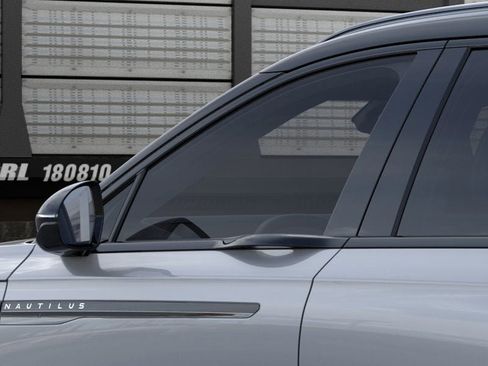 New 2026 Lincoln Nautilus Reserve image 20