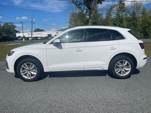 Used 2024 Audi Q5 2.0T Premium AWD/4WD image 3