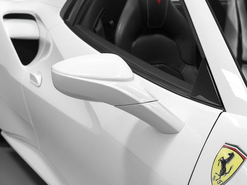 Certified 2018 Ferrari 488 Spider RWD image 7