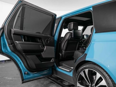 Used 2021 Land Rover Range Rover Autobiography Fifty Edition image 14